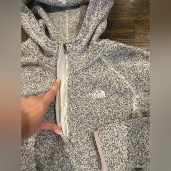The North Face Hoodie M Gray Pullover 1/4 Zip Pockets Outdoors Winter Casual - Picture 4 of 8